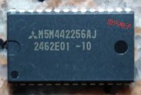 M5M442256AJ-10